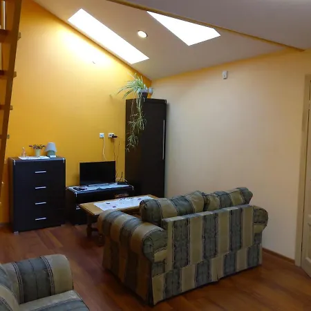 Apartamentai Geguciu Gatveje 아파트 클라이페다